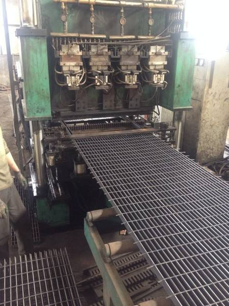 鋼格板焊接變形的原因及預(yù)防措施-鋼格板行業(yè)新聞